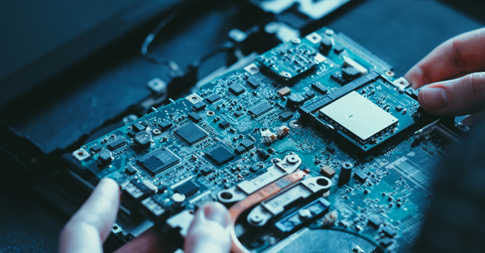 Computer on Module-Avalue Technology